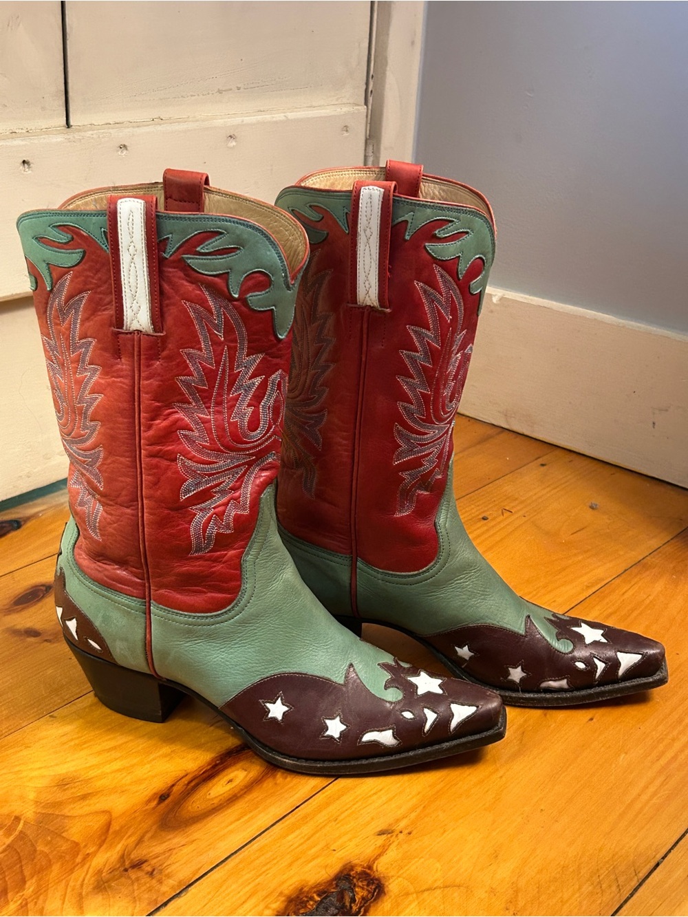 Lucchese Women’s Cowboy star boots